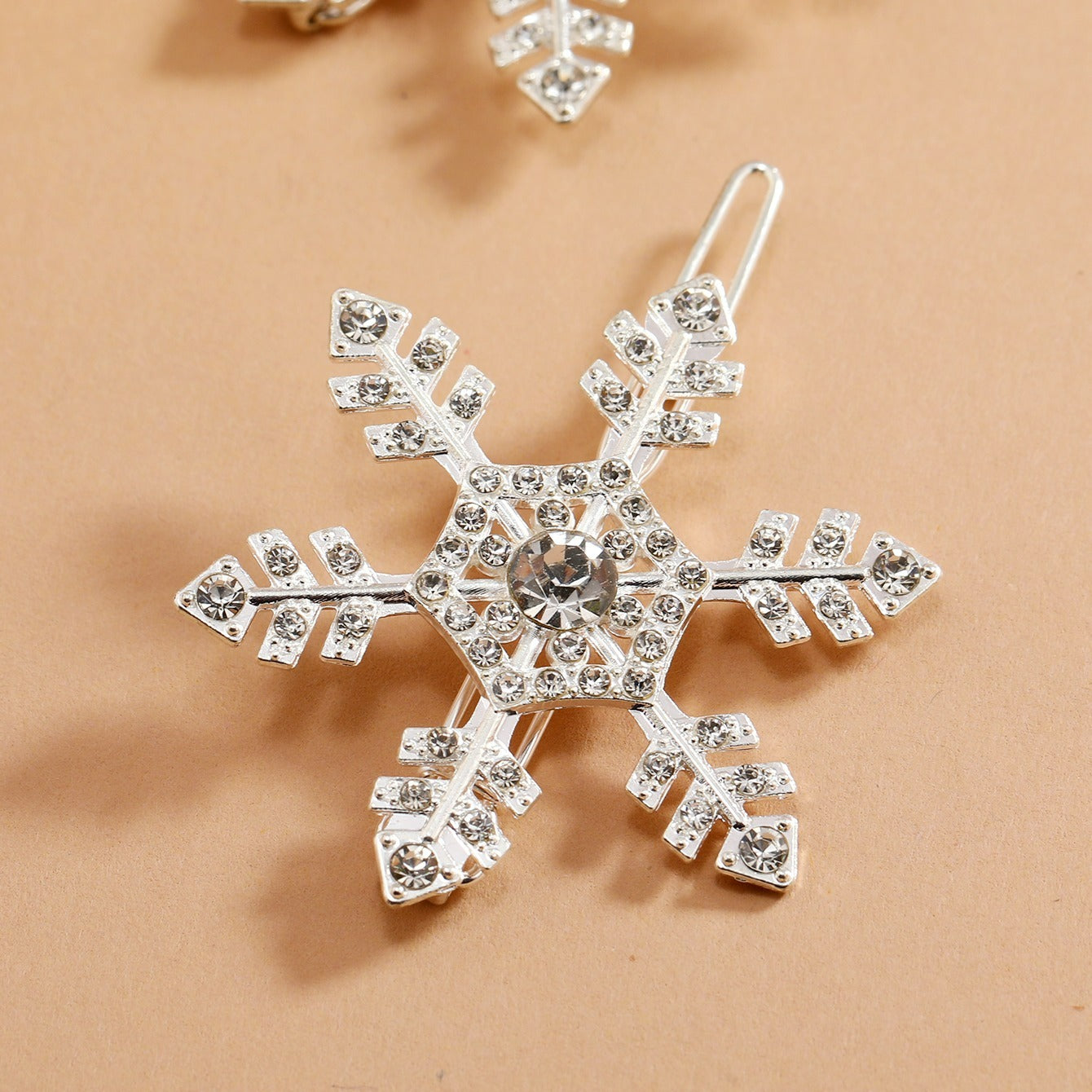 Elegant Snowflake Hairpin for Women's Hair Accessories