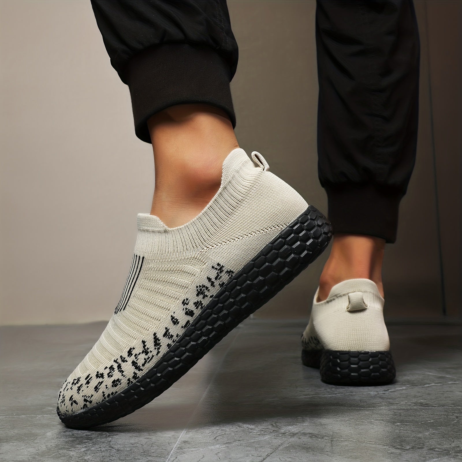 Men's Lightweight Slip on Athletic Walking Shoes