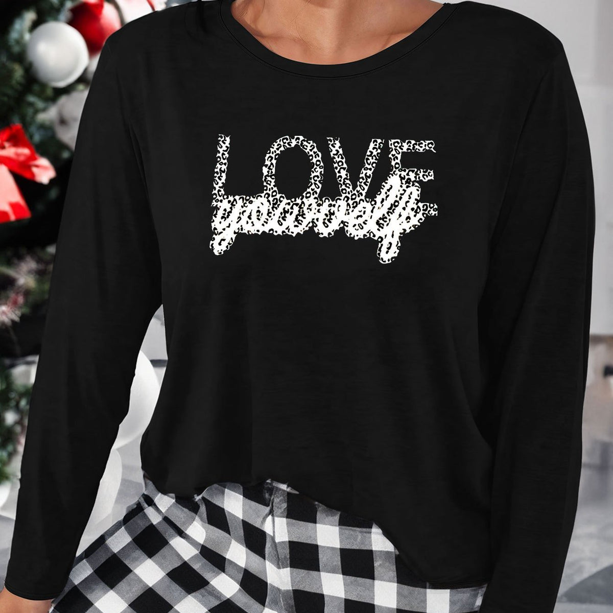  Leopard Print Long Sleeve Lounge Top
