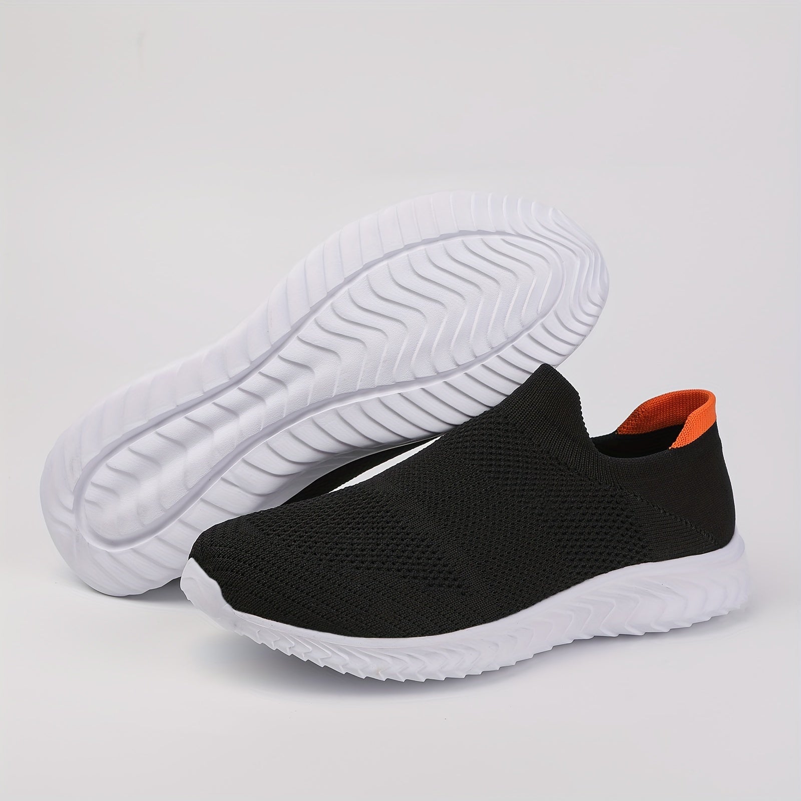 Men's Lightweight Slip On Casual Shoes For Traveling Jogging