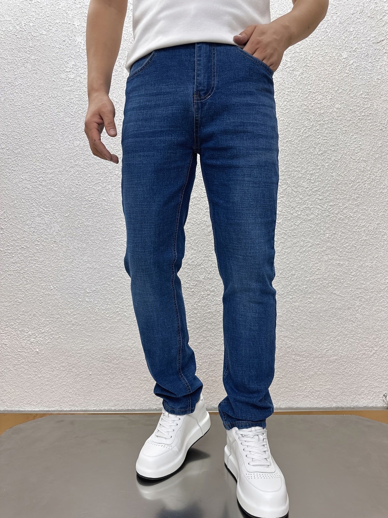 Men's Casual Straight Stretch Jeans