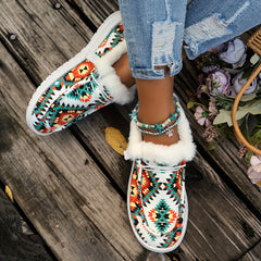 Geometric Print Faux Fur Lined Flat Lightweight Comfortable Skate Shoes