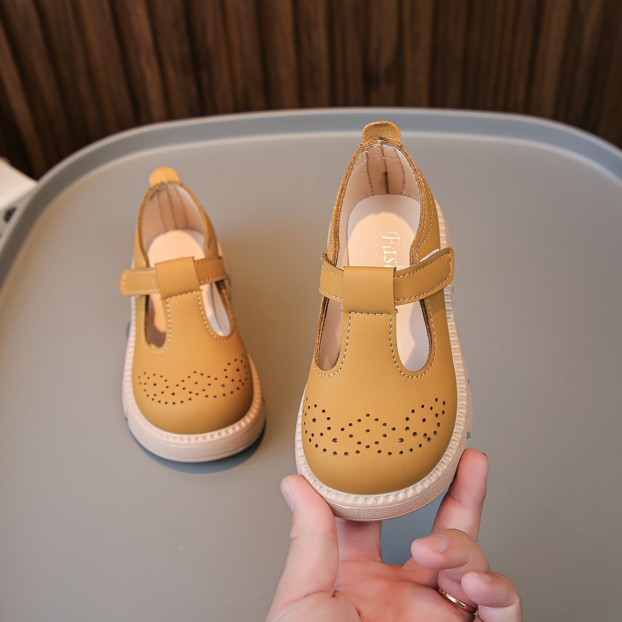 Girls Comfortable Soft Flat Shoes Non-slip Walking Shoes