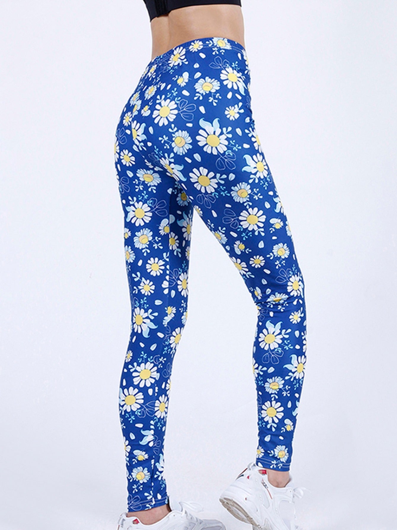 Women's Daisy Print Cropped Pants