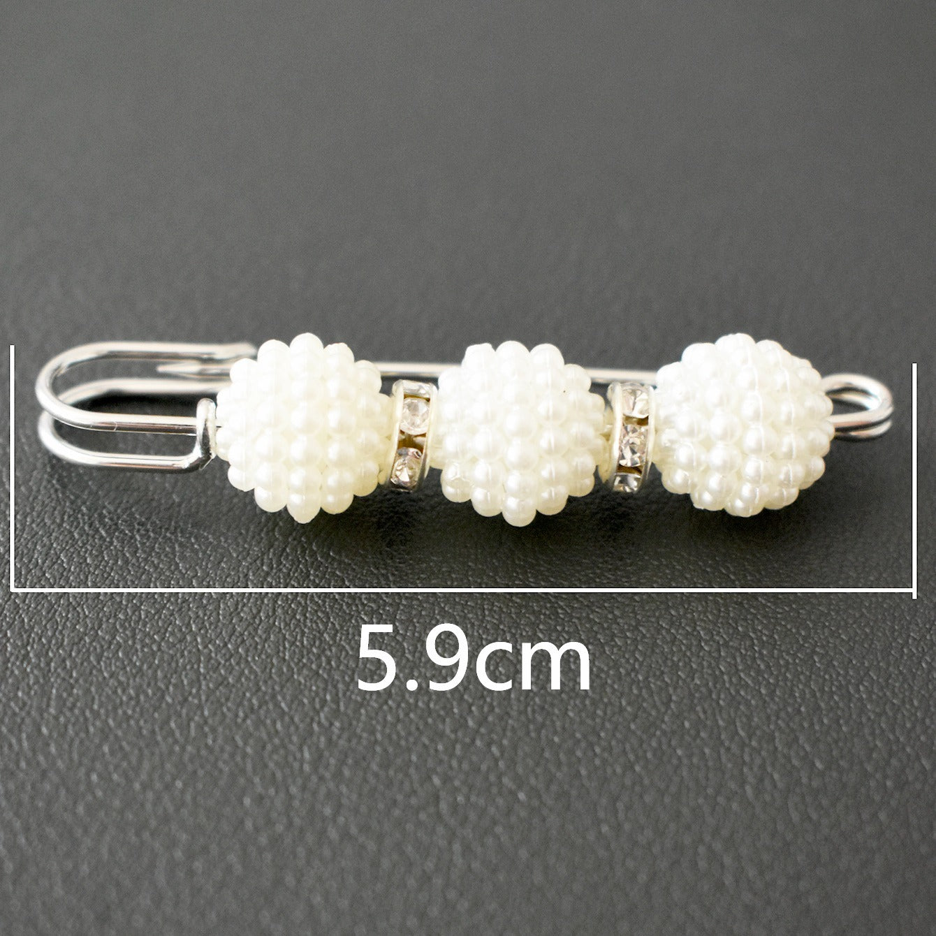 Pearl Brooch Metal Buckle Waist Pin Women Accessories