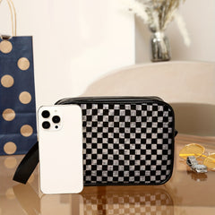 Portable Mesh Makeup Bag Cosmetic Organizer & Storage Bag