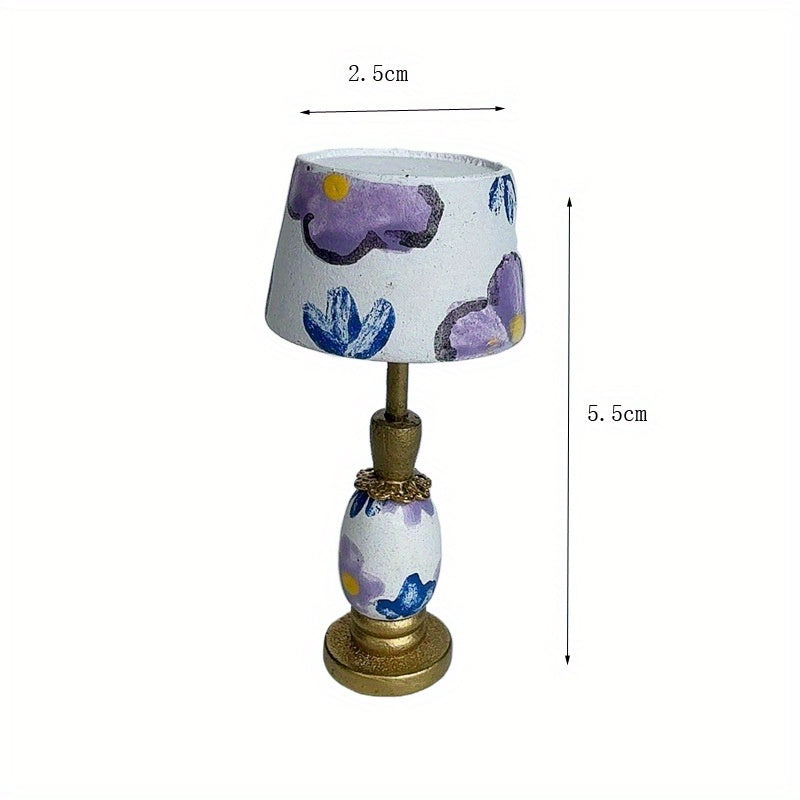 1:12 Dollhouse Mini Model Antique Desk Lamp Bedside Lamp Photo Props