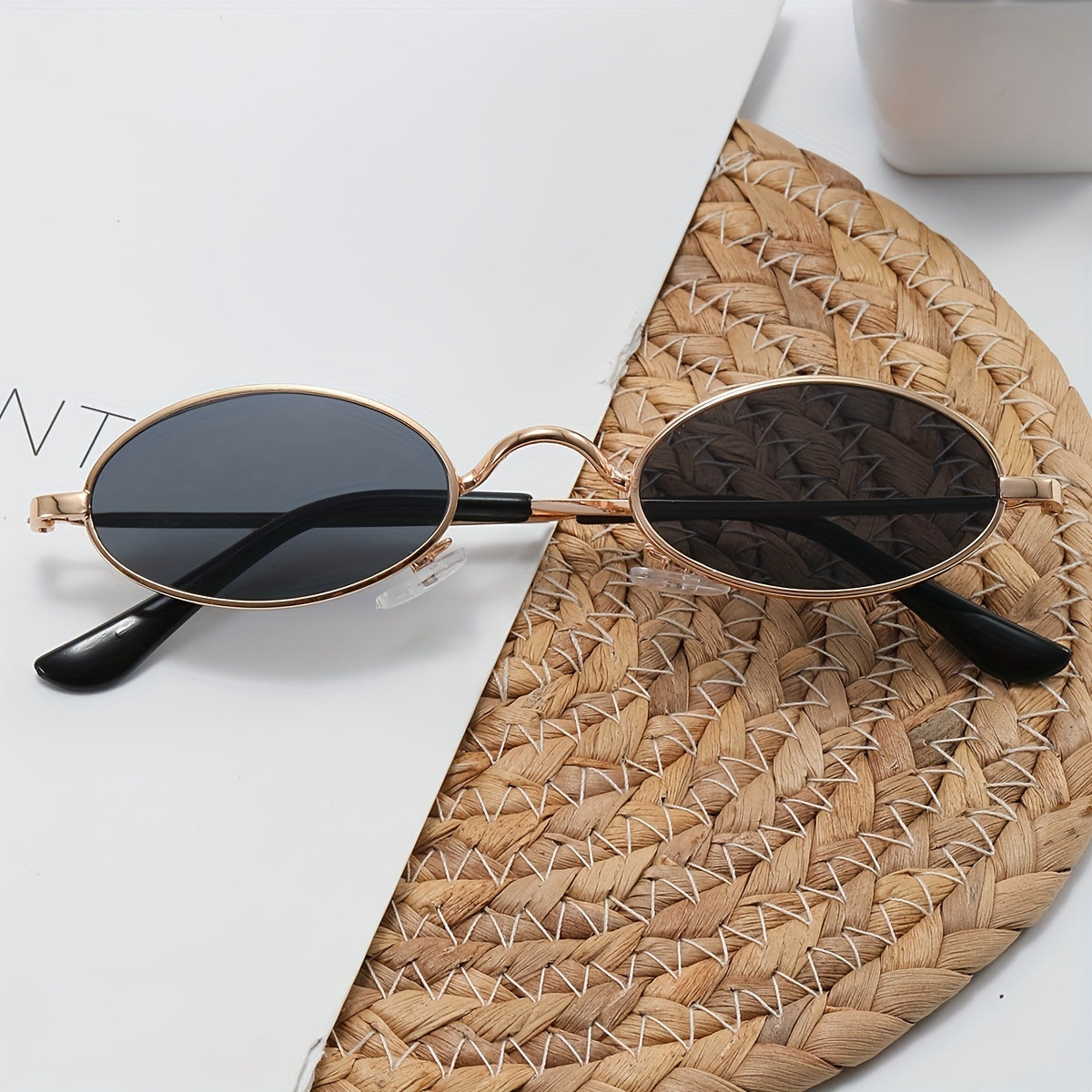 Oval Metal Sunglasses Retro Steampunk Anti Glare UV400