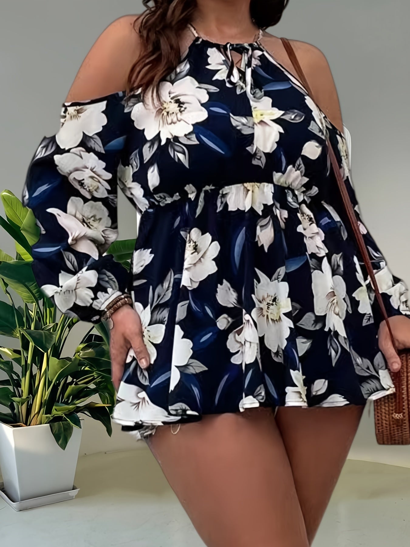  Floral Print Cold Shoulder Lantern Sleeve Peplum Top