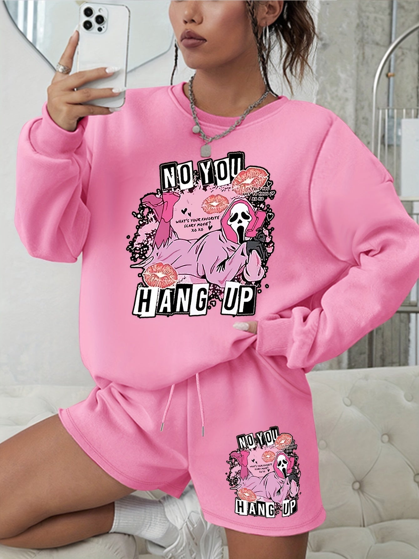  Women's Halloween Graphic Print Sweatshirt & Shorts Set