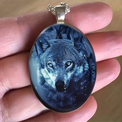 Totem Faith Wolf Head Round Pendant Necklace for Daughter