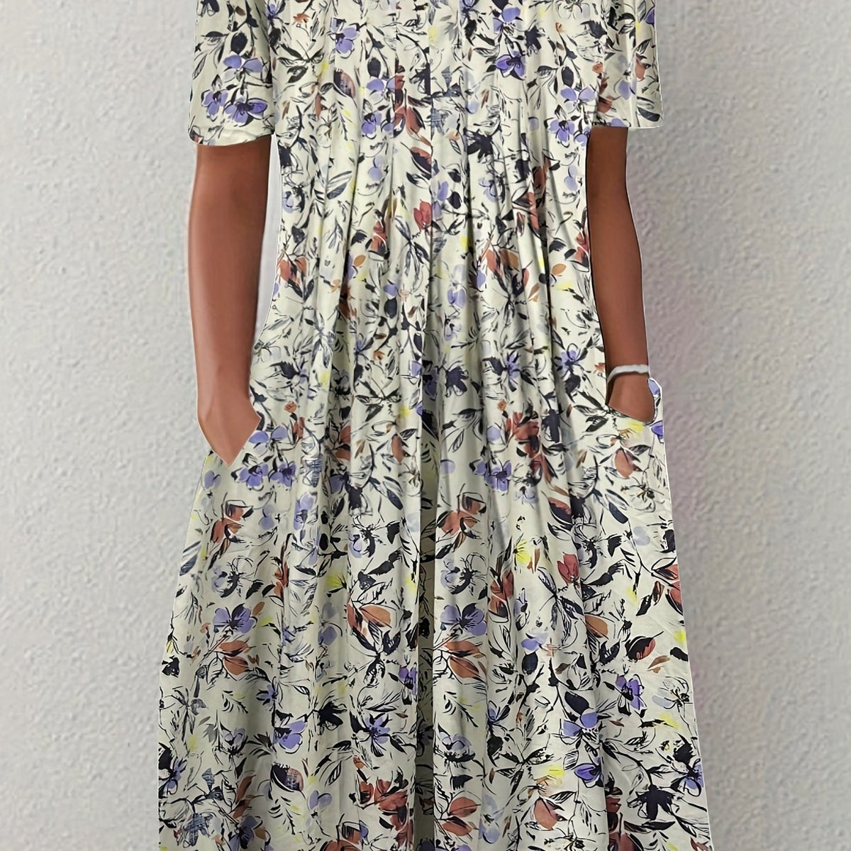  Floral Print Pleated Short Sleeve Dress