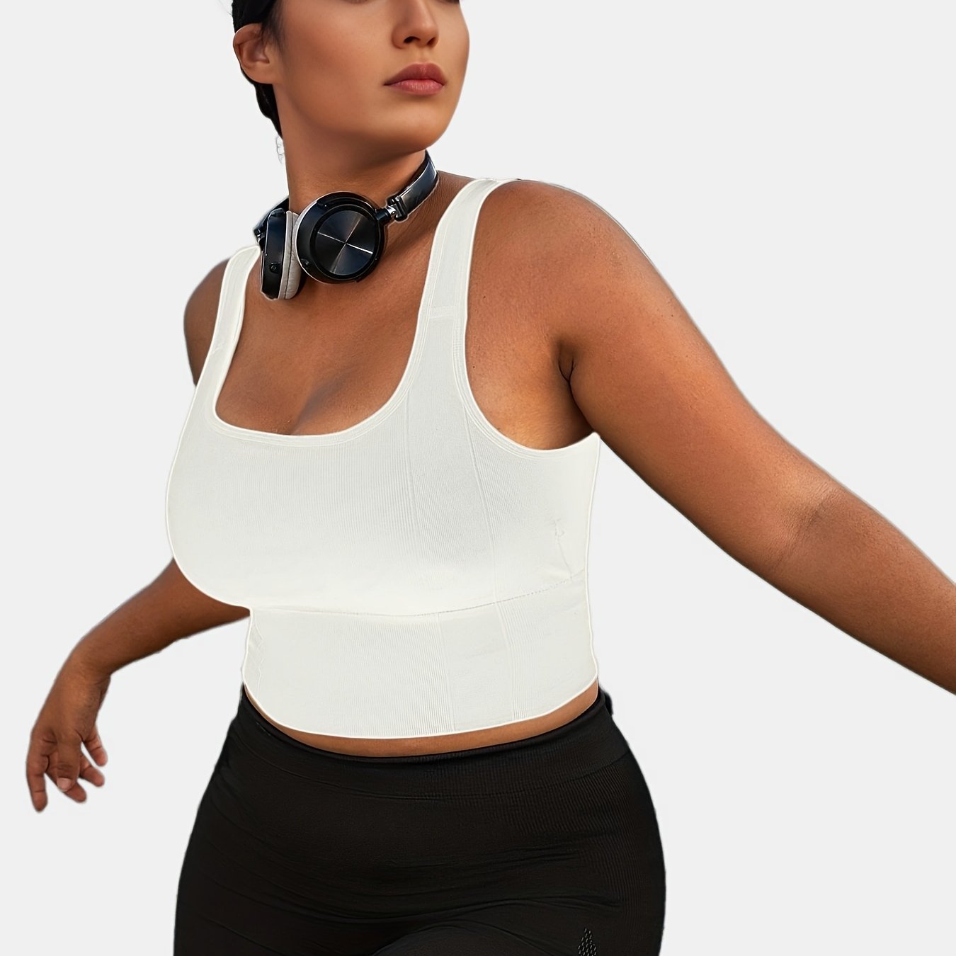  Seamless Ribbed Square Neck Sports Bra