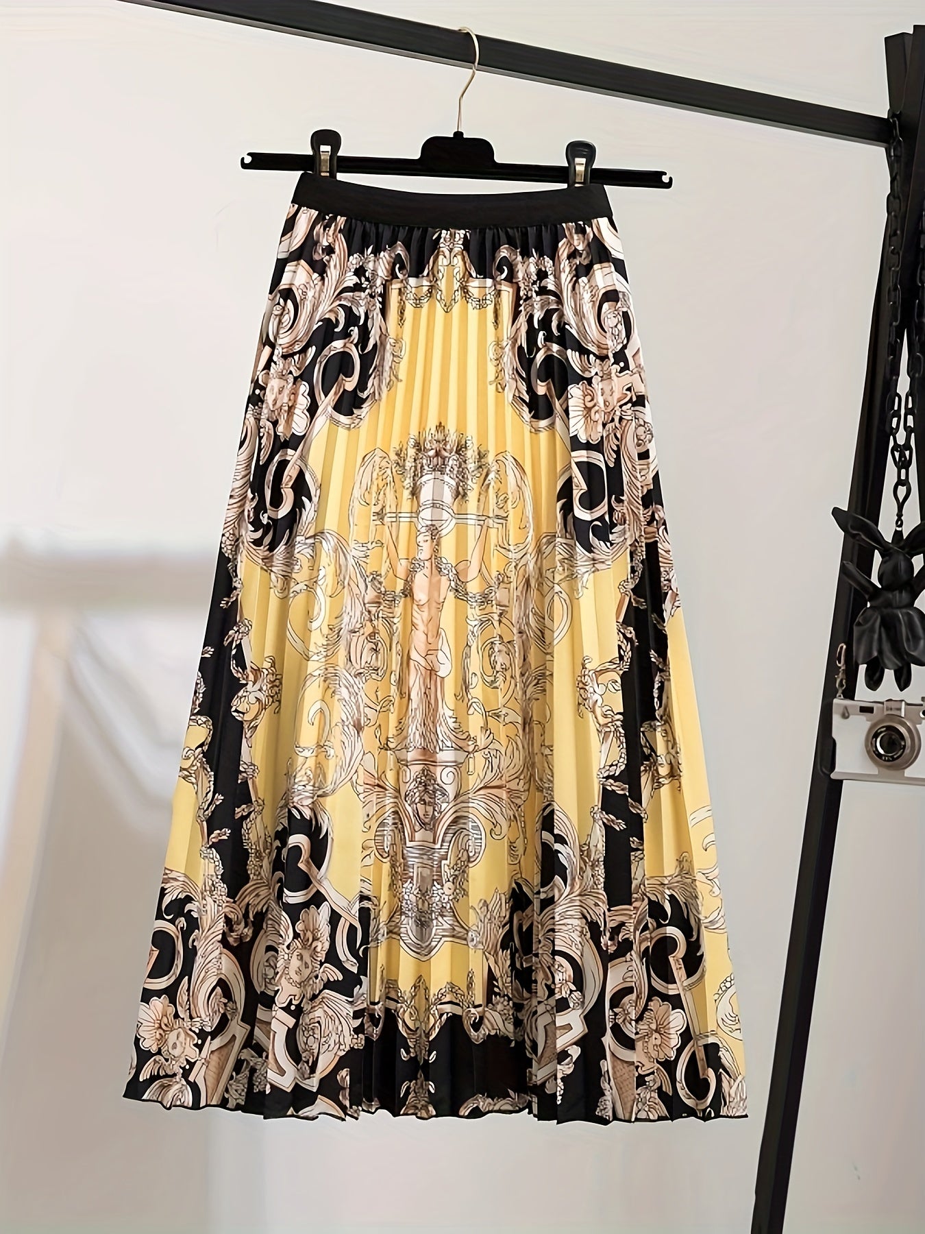  Baroque Print High Rise Pleated Maxi Skirt