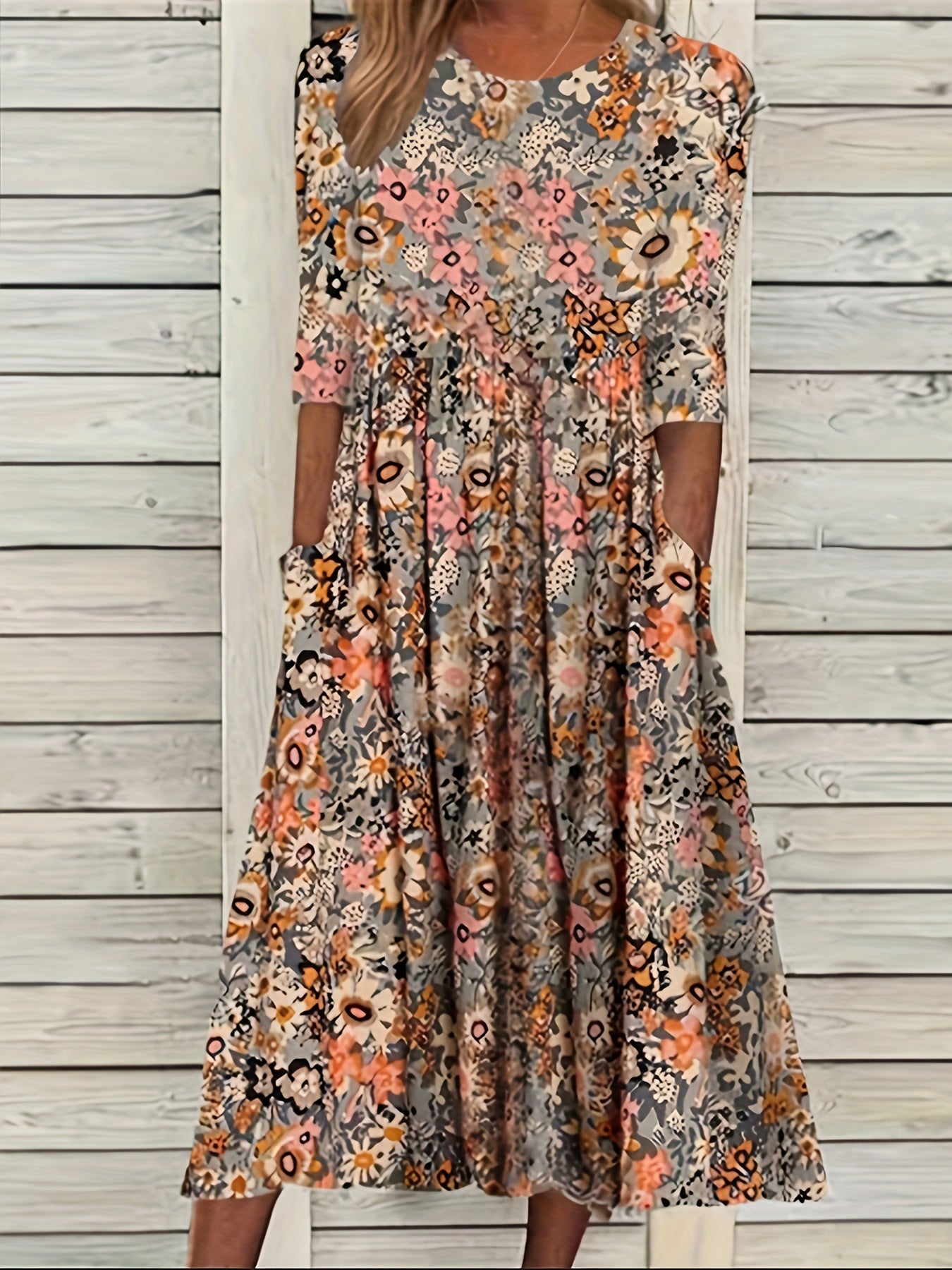  Floral Print Half Sleeve Round Neck Dress