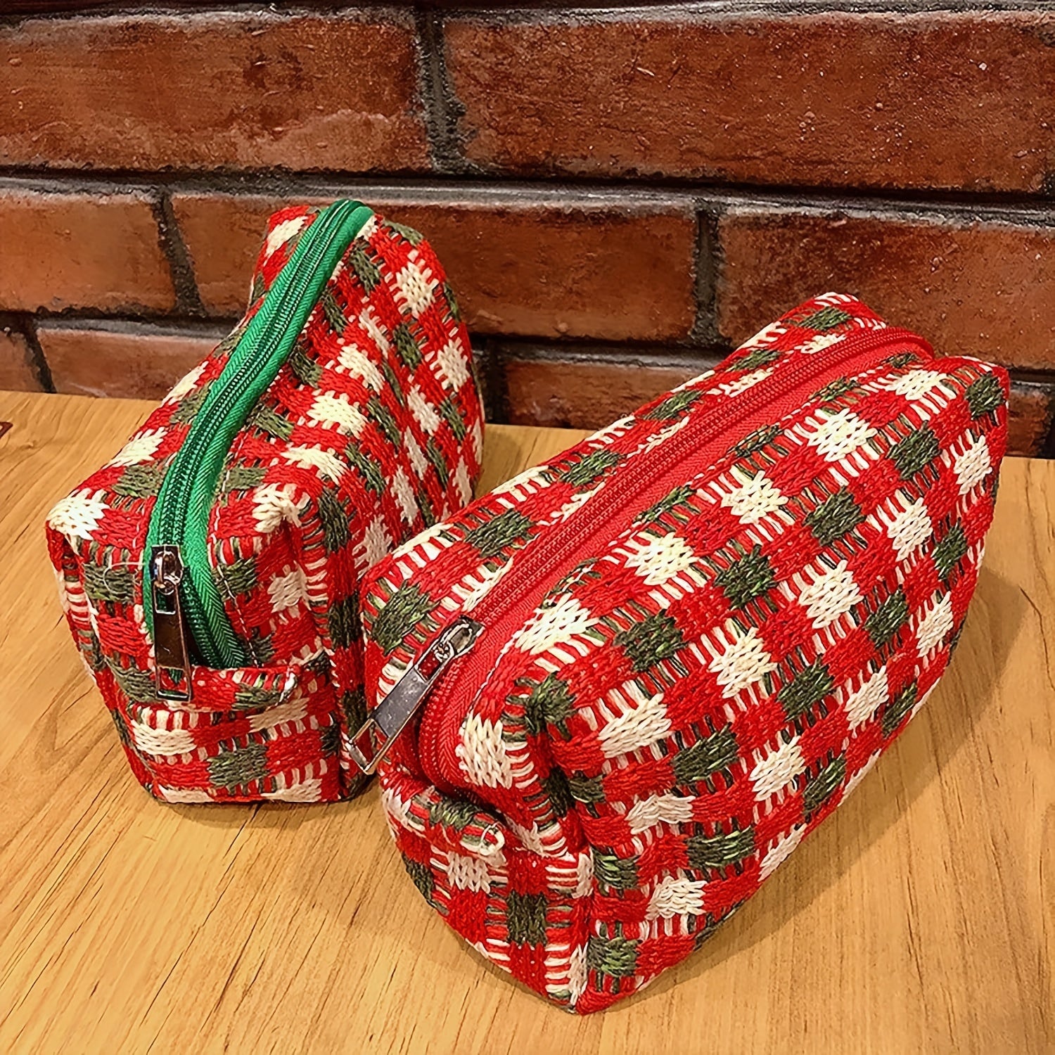 Checkered Cosmetic Bag Knitted Christmas Red Green Makeup Pouch