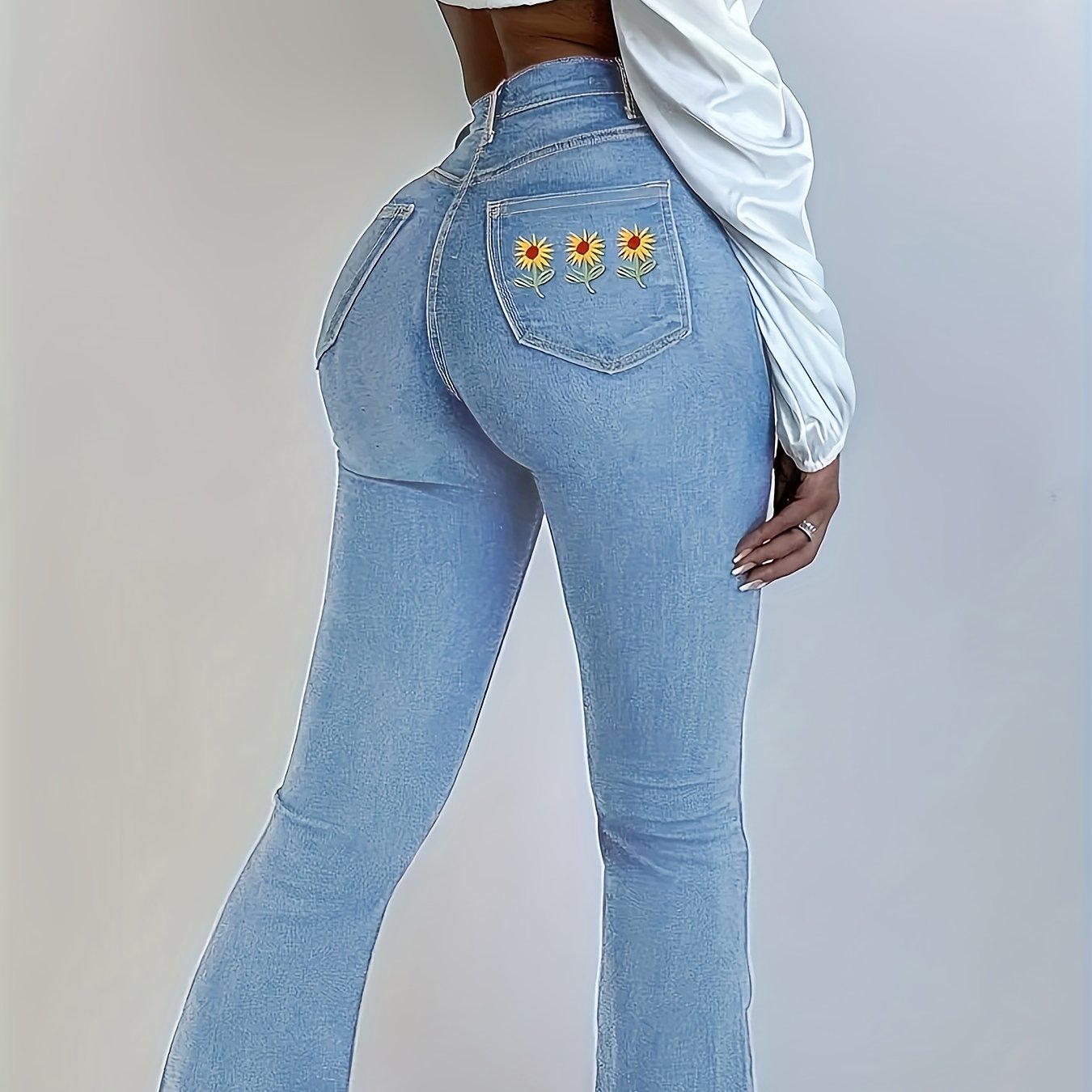  Floral Print High Rise Flared Leg Jeans