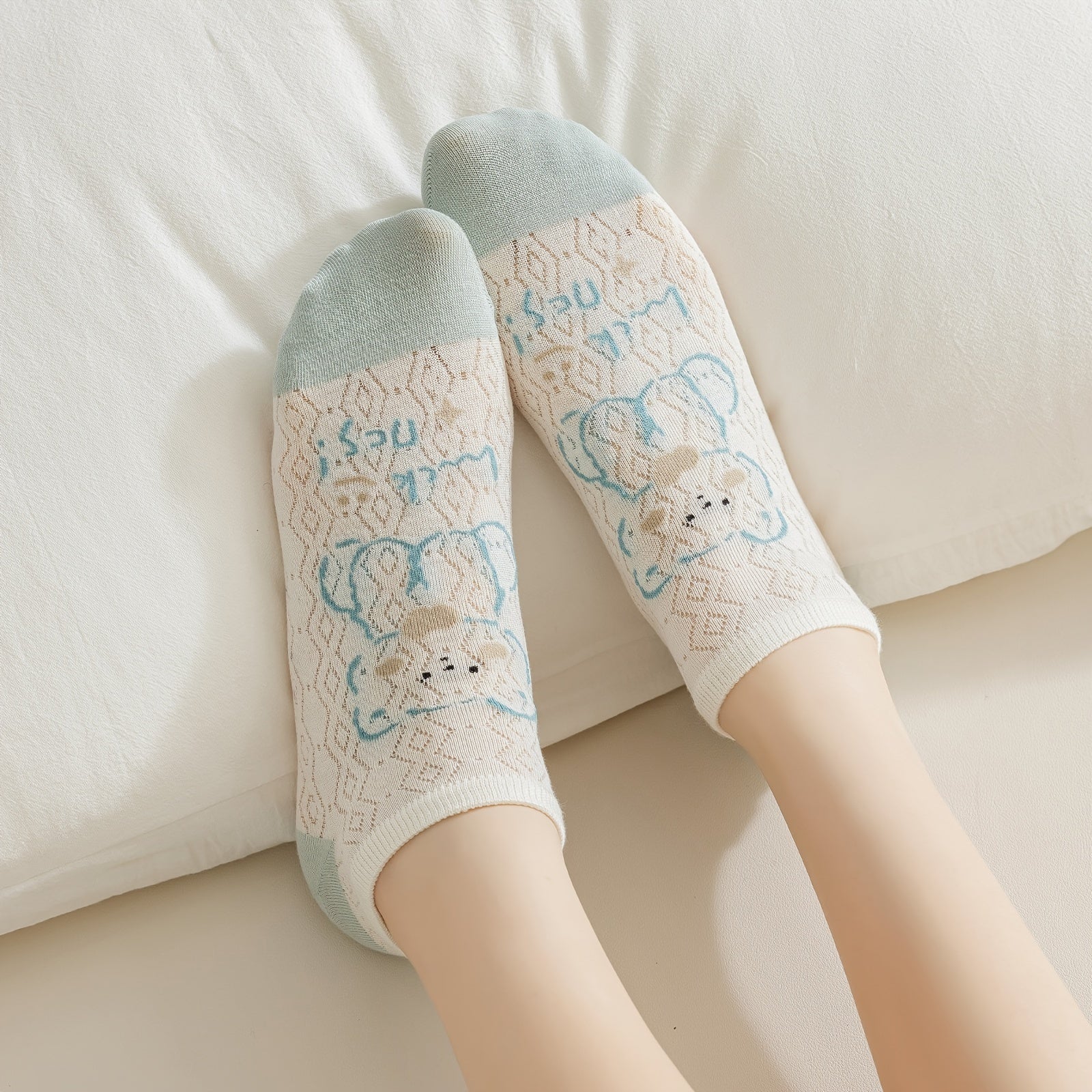 4 Pairs Cartoon Mesh Socks Cute Prints Women's Stockings