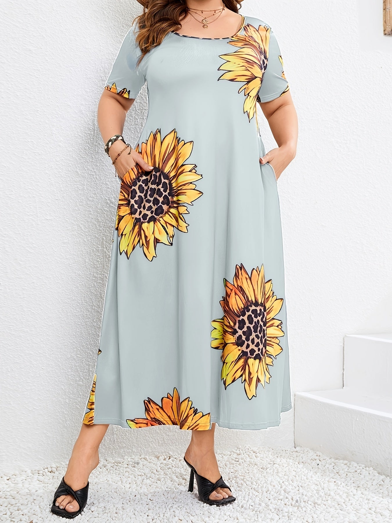  Sunflower Print Maxi Dress with Pockets