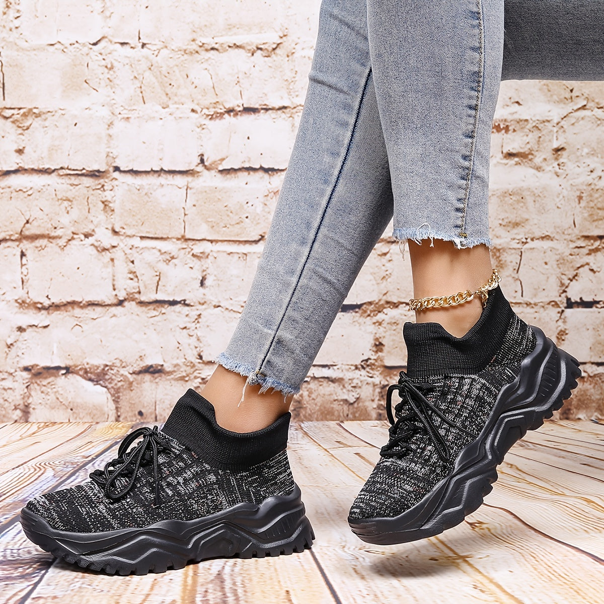 Breathable Knit Women's Running Shoes Lace up Non Slip Casual Sneakers