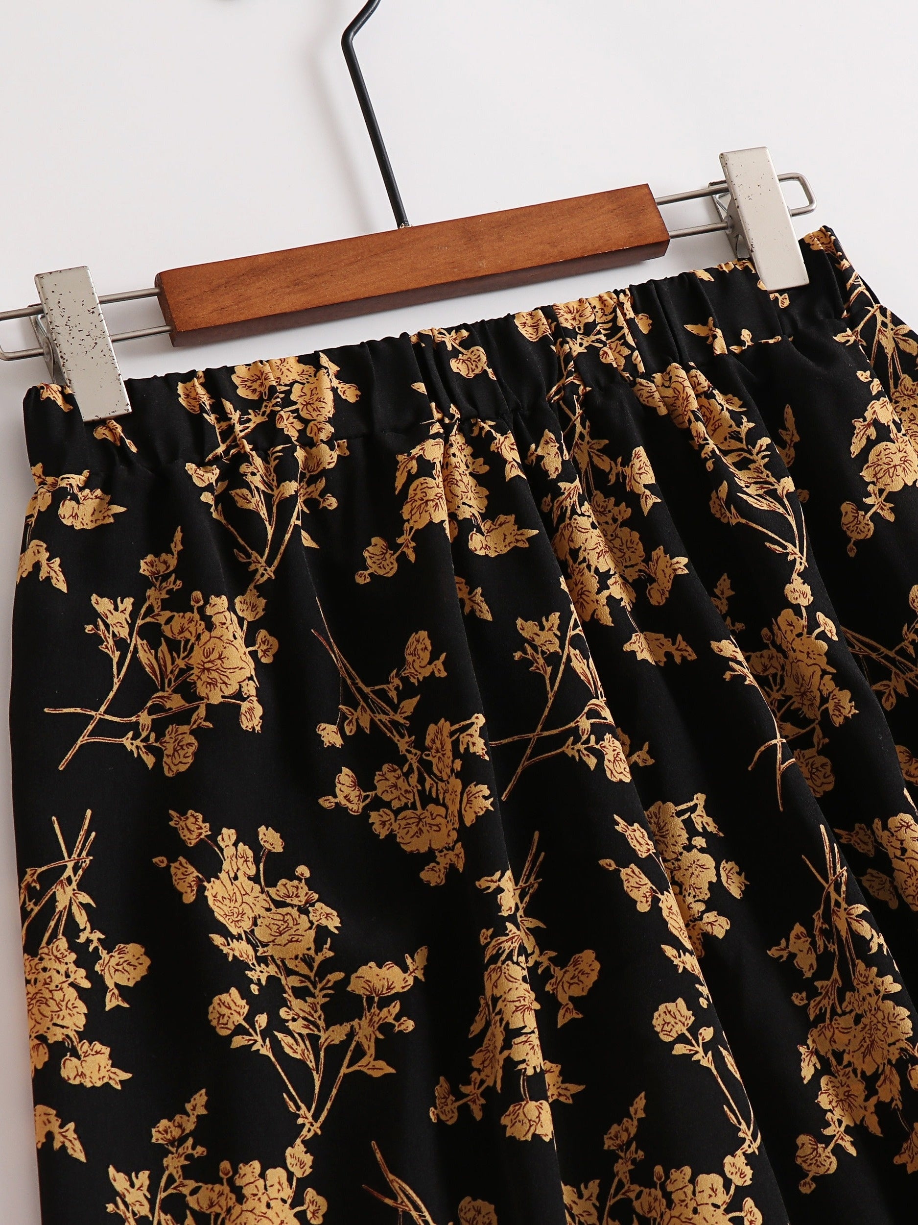  Vacay Skirt Women's Plus Floral Print Ruffle Trim Maxi Skirt