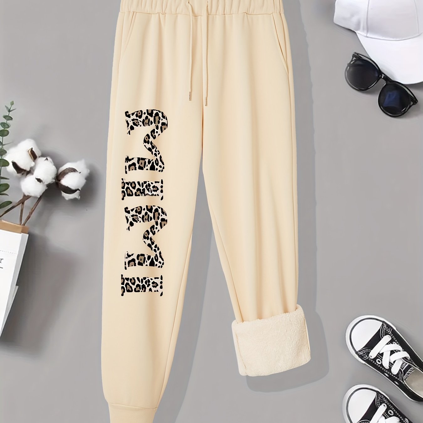 Women's Plus Size Leopard Letter Print Joggers