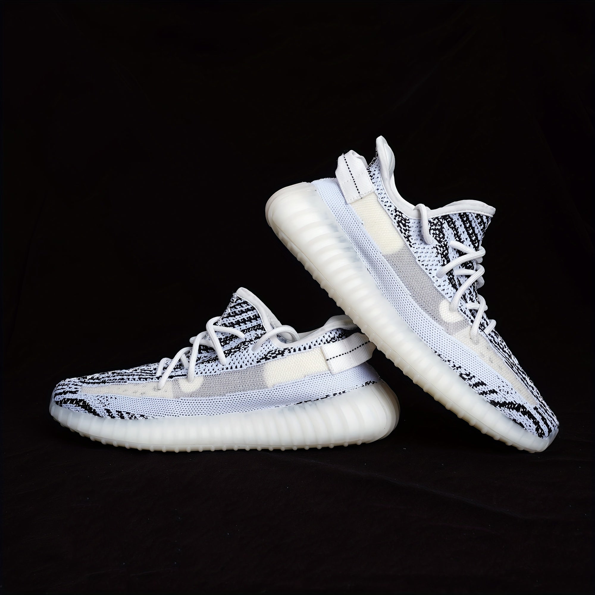 Men's Lightweight Knitted Sneakers for Running