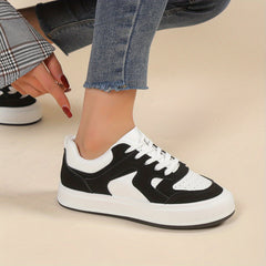 Women's Colorblock Platform Sneakers Round Toe Low Top Skate Shoes