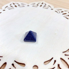 14mm Crystal Pyramid Carving Healing Stones Colorful Reiki Handicraft