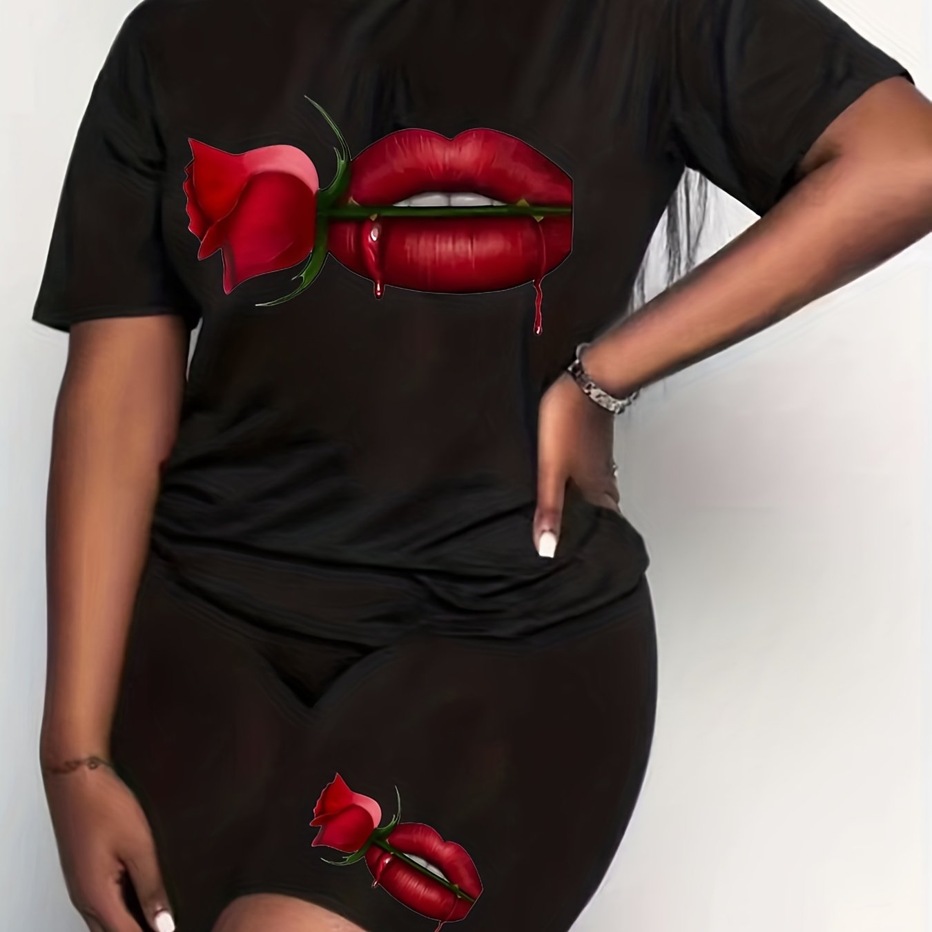 Women's Plus Rose & Lip Print Short Sleeve Tee & Shorts Set