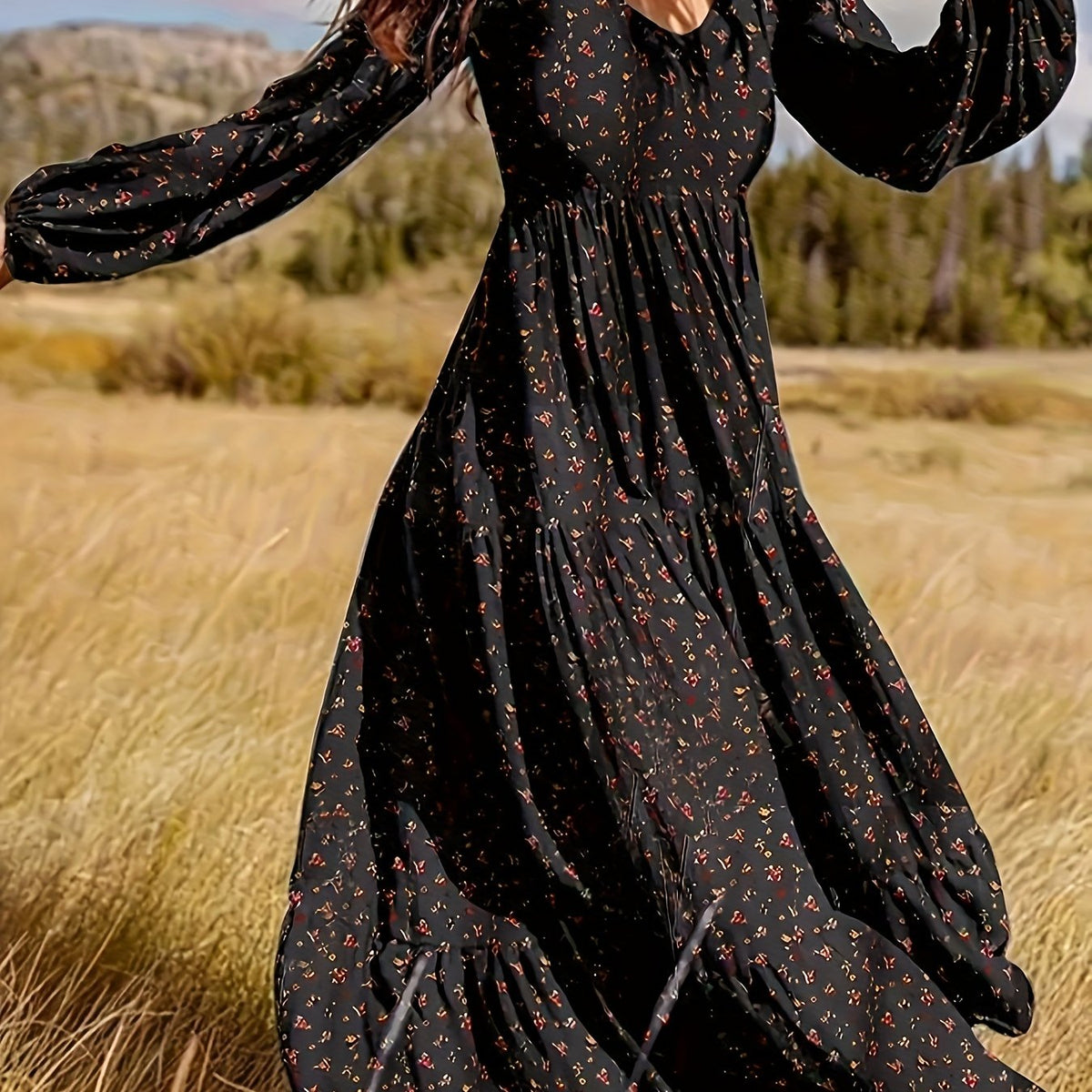  Ditsy Print Lantern Sleeve V Neck Maxi Smock Dress