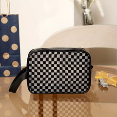 Portable Mesh Makeup Bag Cosmetic Organizer & Storage Bag