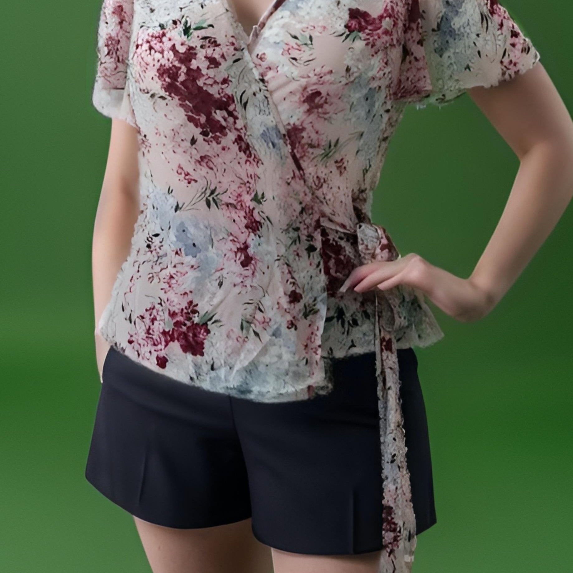  Floral Print Short Sleeve Surplice Neck T-shirt