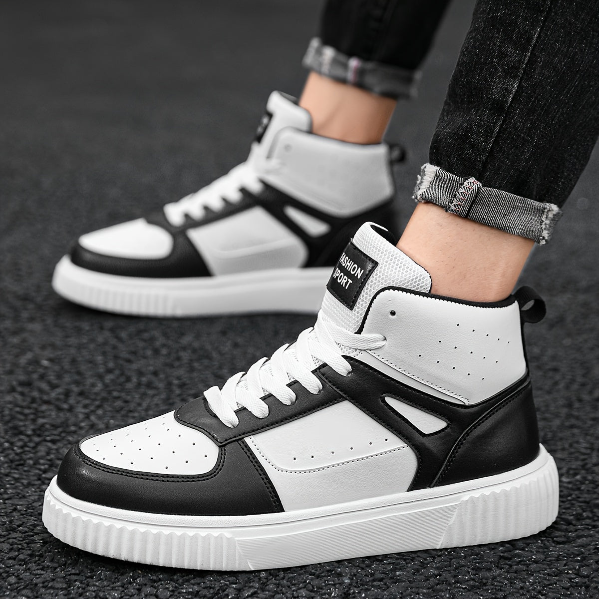 Men's High Top Skate Shoes Comfy Non Slip Lace Up Soft Sole Sneakers