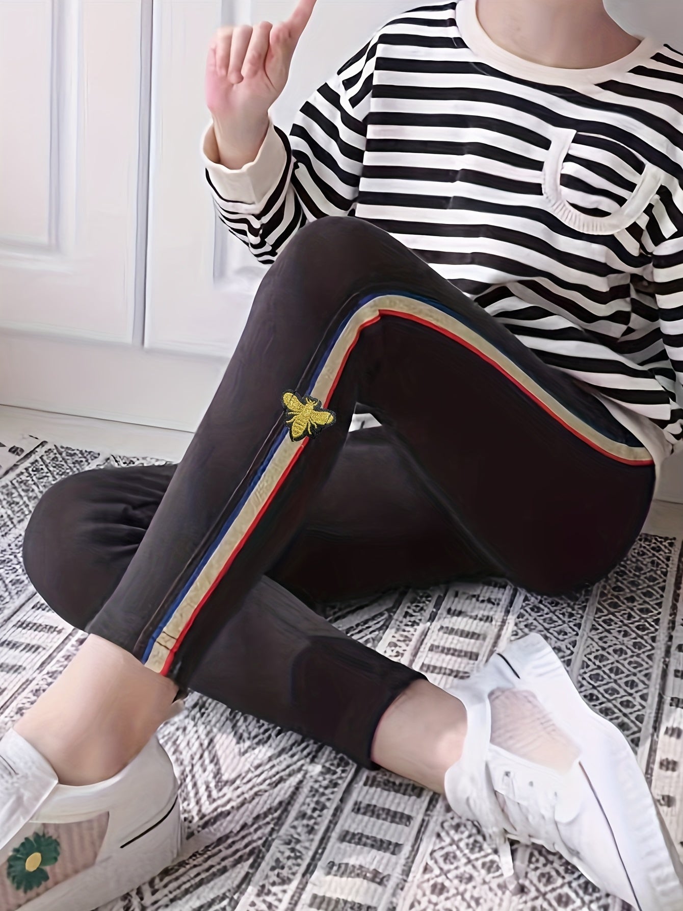 Girls' Embroidered Slim Fit Casual Pants