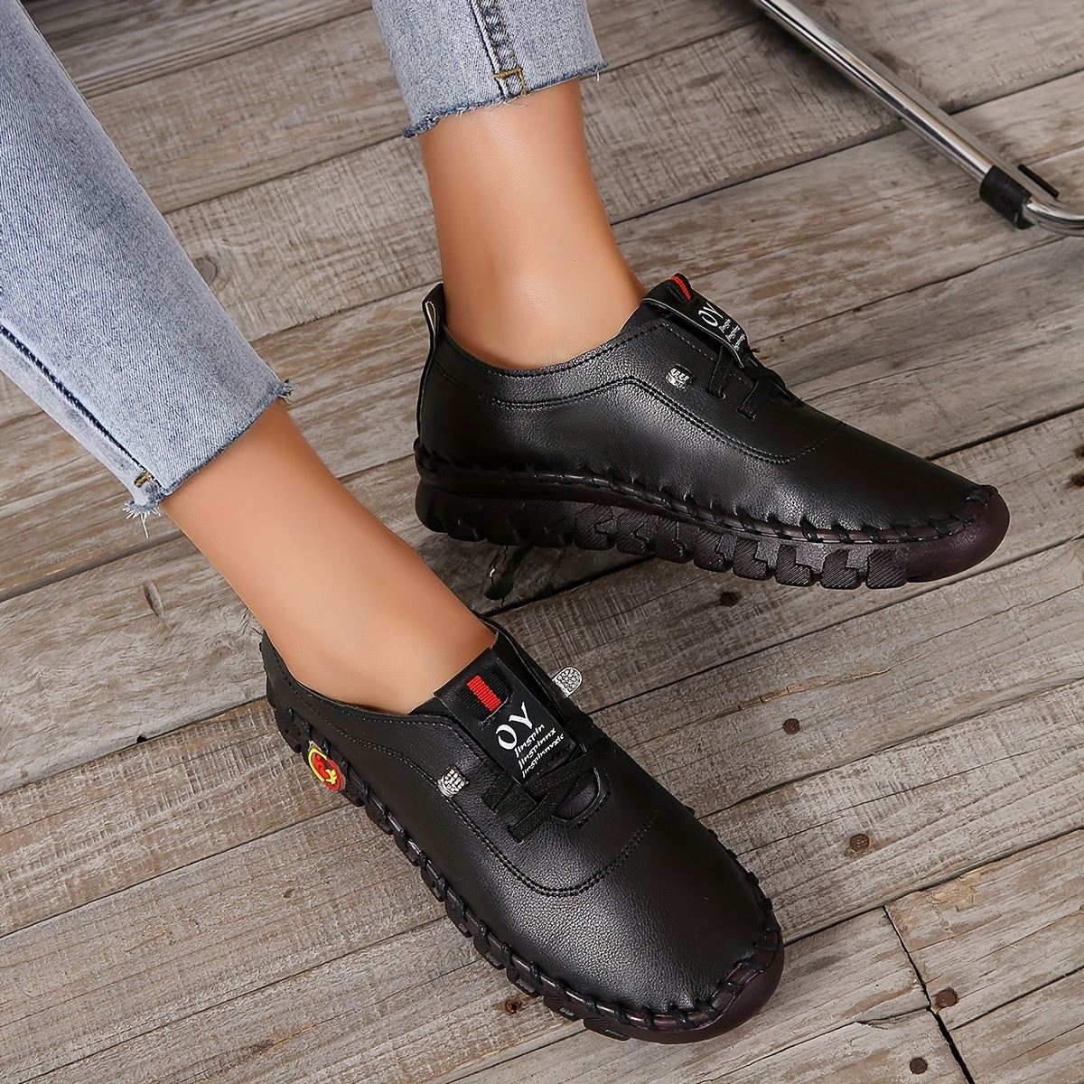 Women's Lace-Up Flat Shoes Lightweight Soft Sole Faux Leather Shoes