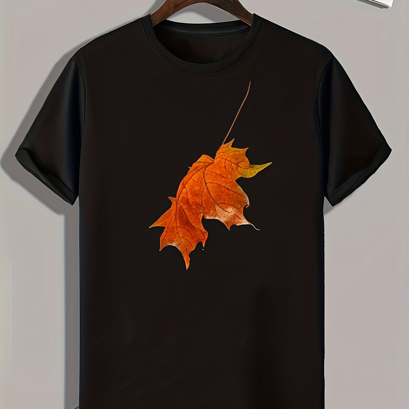 Leaf Pattern Print Men's Comfy Sports T-shirt Graphic Tee