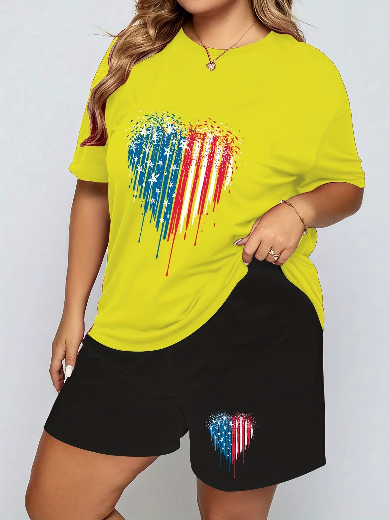  Flag Heart Print Pajama Set Women's Independence Tee & Shorts 2 Piece