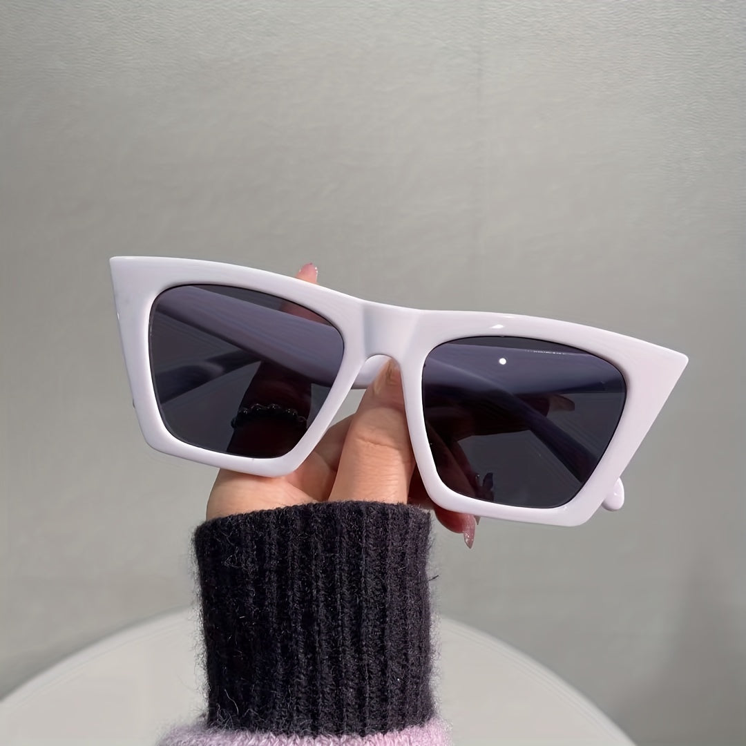 Large Frame Cat Eye Sunglasses Stylish Women UV400 Sunshade Eyewear