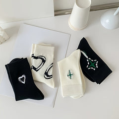 4 Pairs Heart & Cross Print Mid Tube Socks Women's Stockings