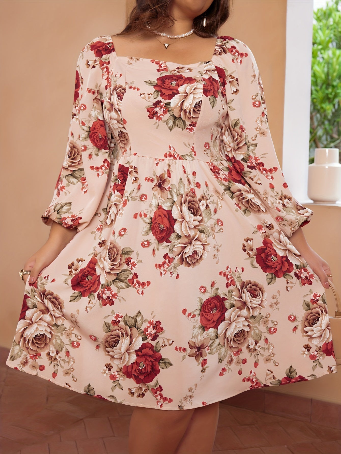  Shirred Floral Print Lantern Sleeve Dress