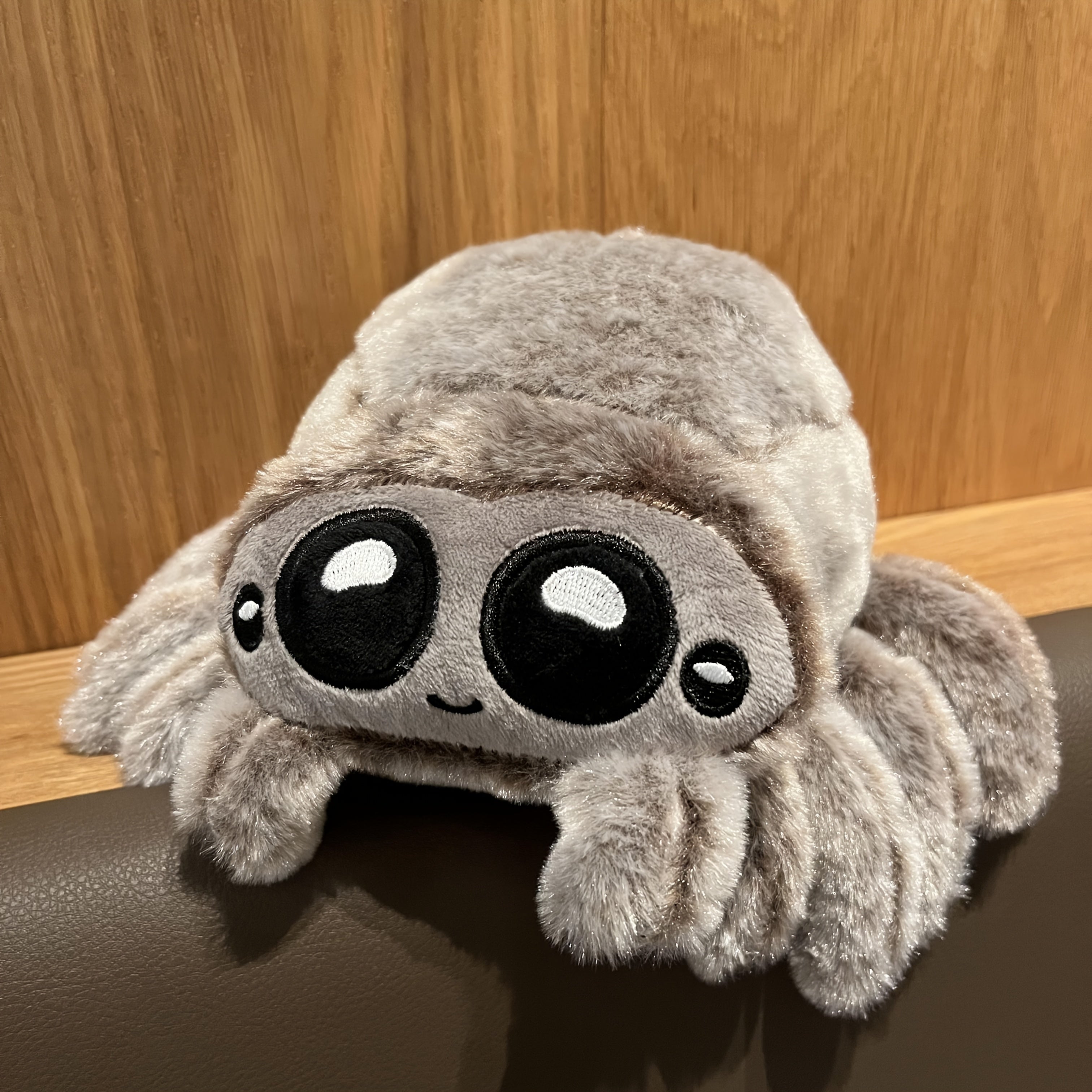 Lifelike Spider Plush Toy for Halloween in Pink, Brown, Grey