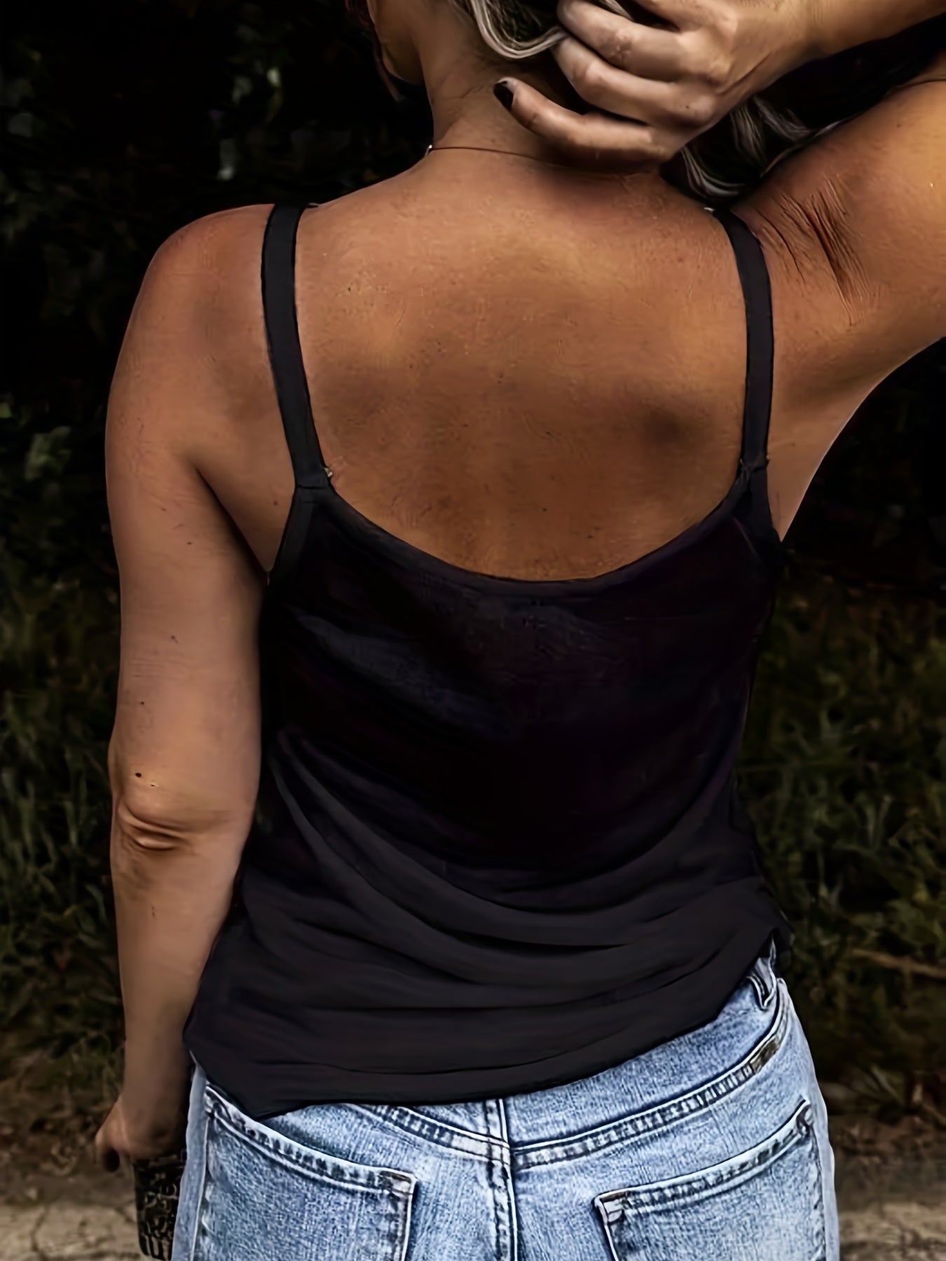  Casual Cami Top Eyelet Embroidered Ring Decor Backless Round Neck