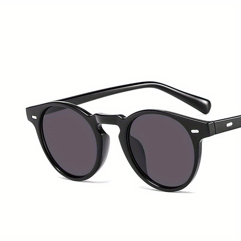 Stylish Men's Sunglasses for Street Photography and Holiday Parties