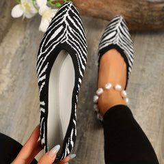 Striped Flat Shoes Lightweight Slip On Breathable Point Toe