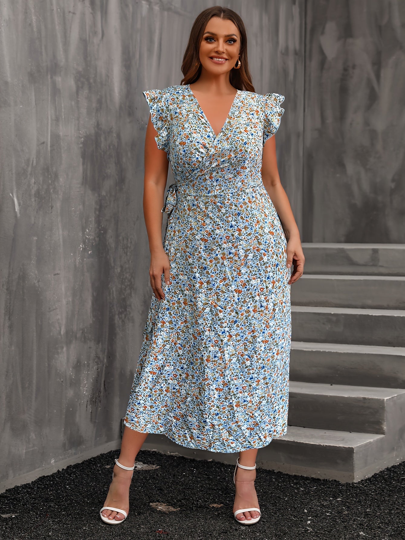  Ditsy Floral Print Butterfly Sleeve Maxi Dress