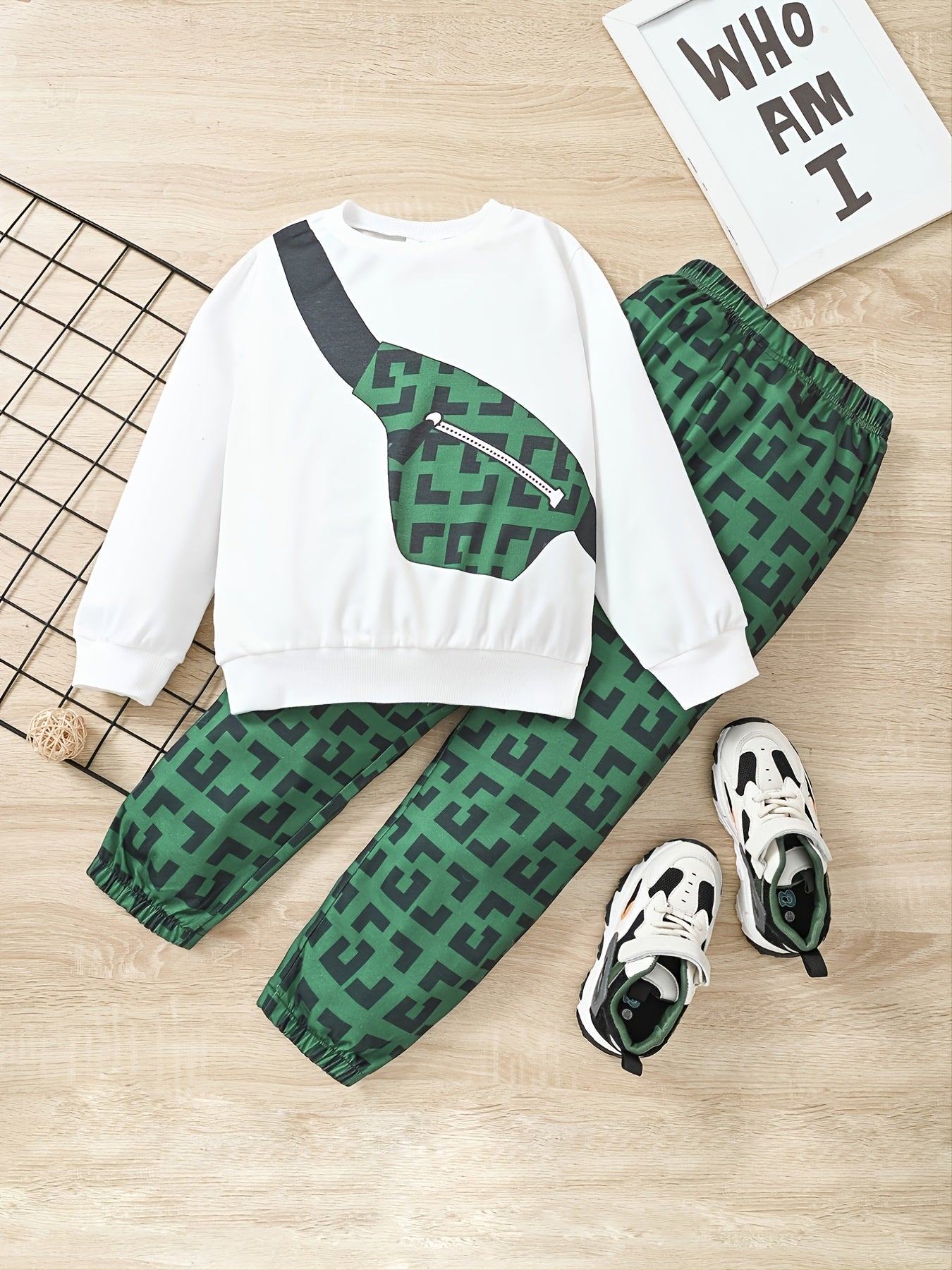 2pcs Boys Bag Print Sweatshirt & Pant Set