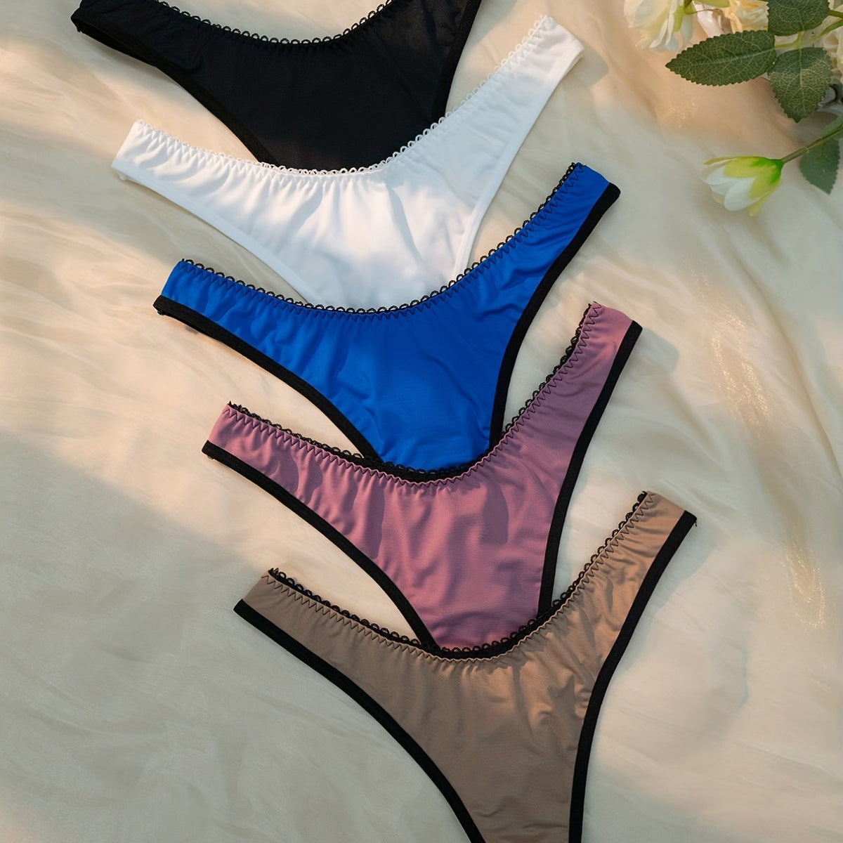 5pcs Mixed Contrast Trim Thongs Soft Intimates Panties Women's Underwear