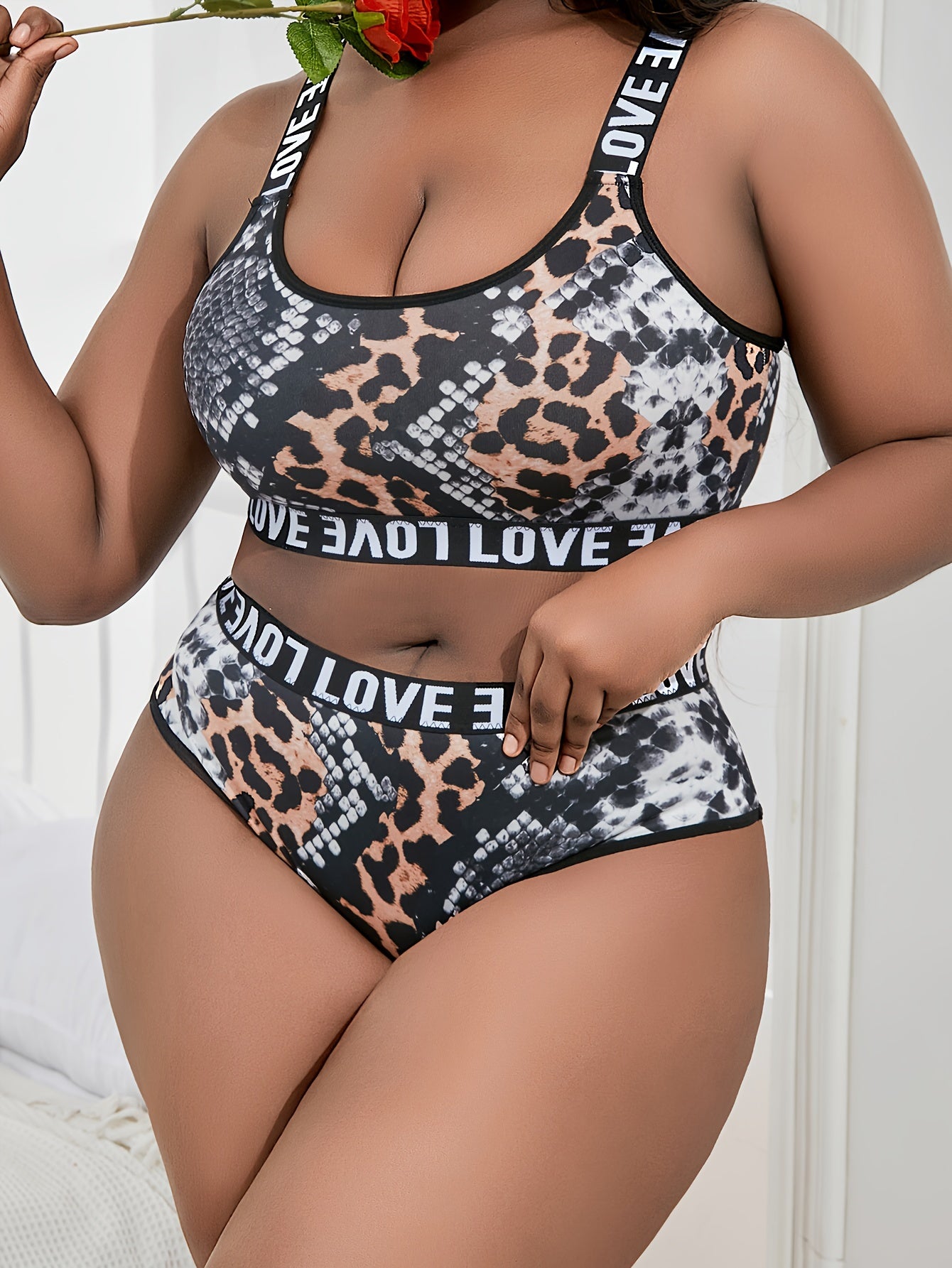  Snake & Leopard Print Cross Back Bra & Panty Two Piece Set