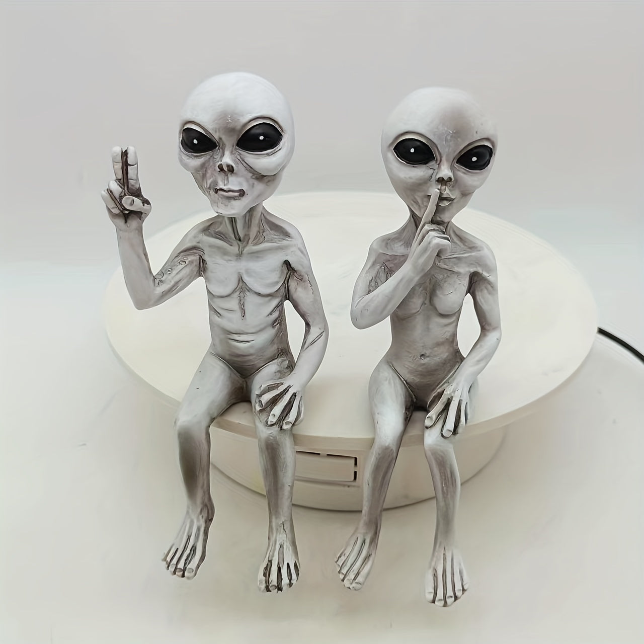 Alien Resin Ornament for Garden, Forest, Lawn